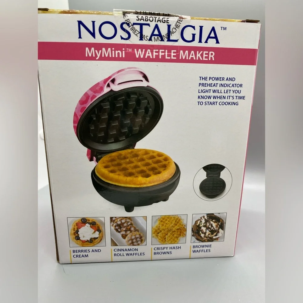 NWT Nostalgia Mini Waffle Maker Pink Camouflage